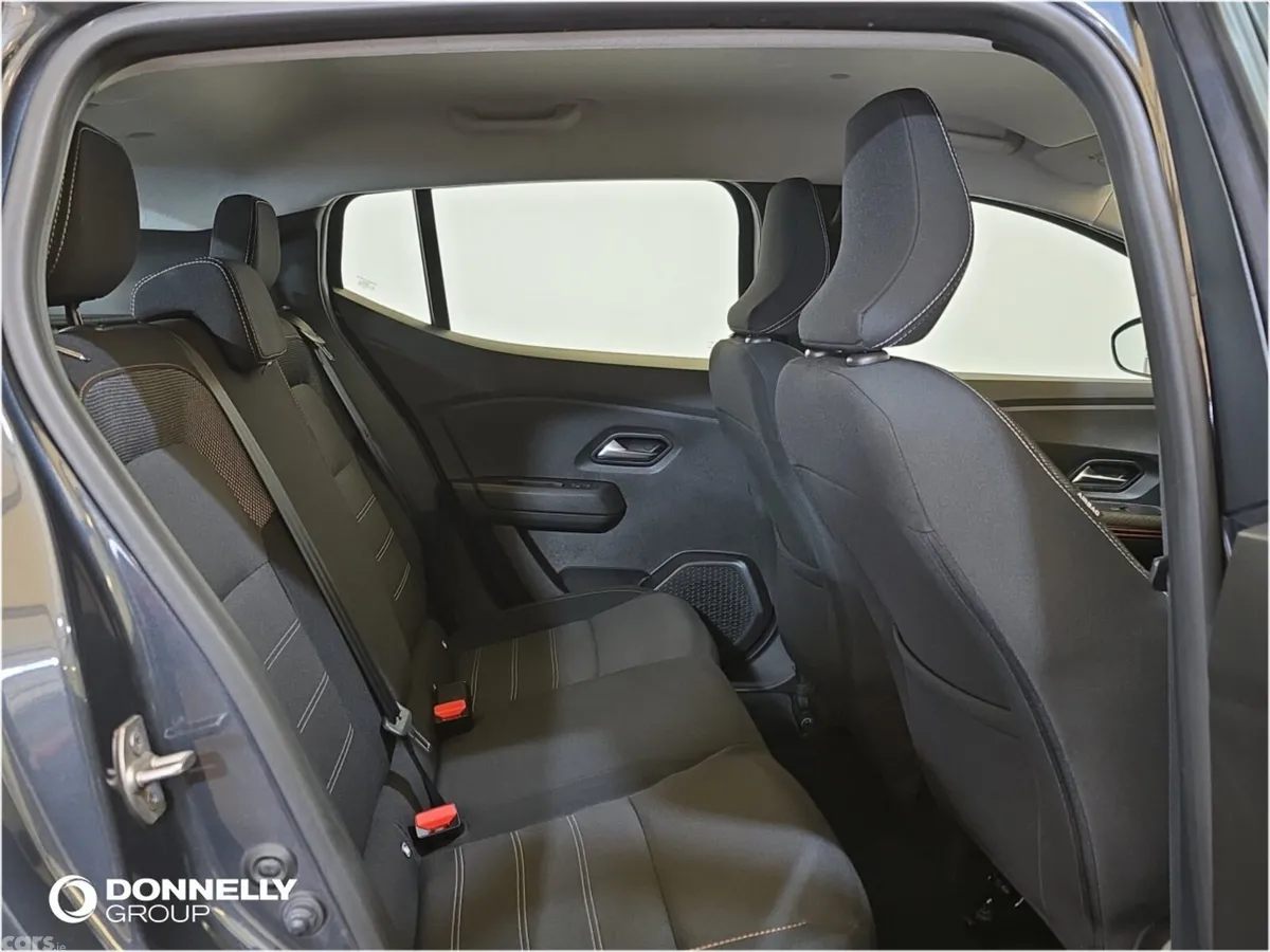 Dacia Sandero Stepway Hatchback, Petrol, 2023, Grey