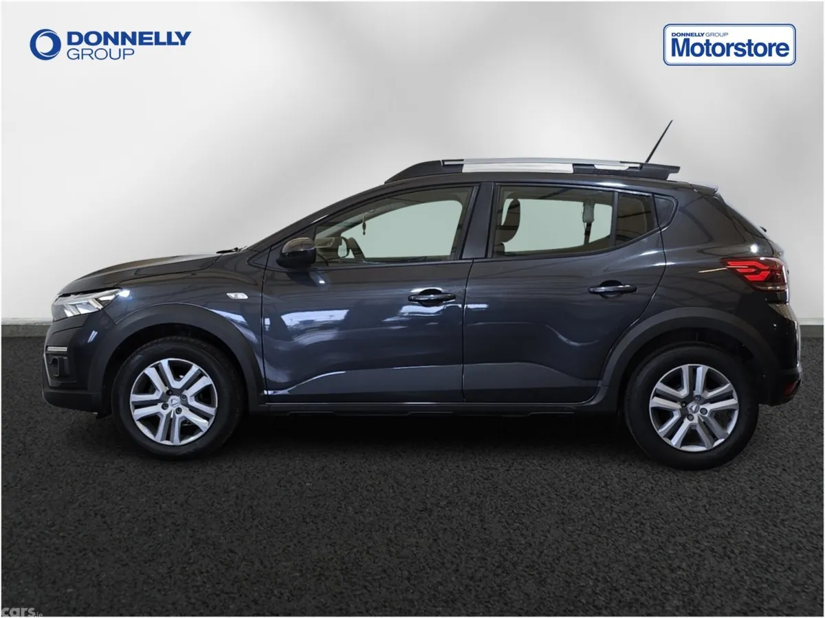 Dacia Sandero Stepway Hatchback, Petrol, 2023, Grey