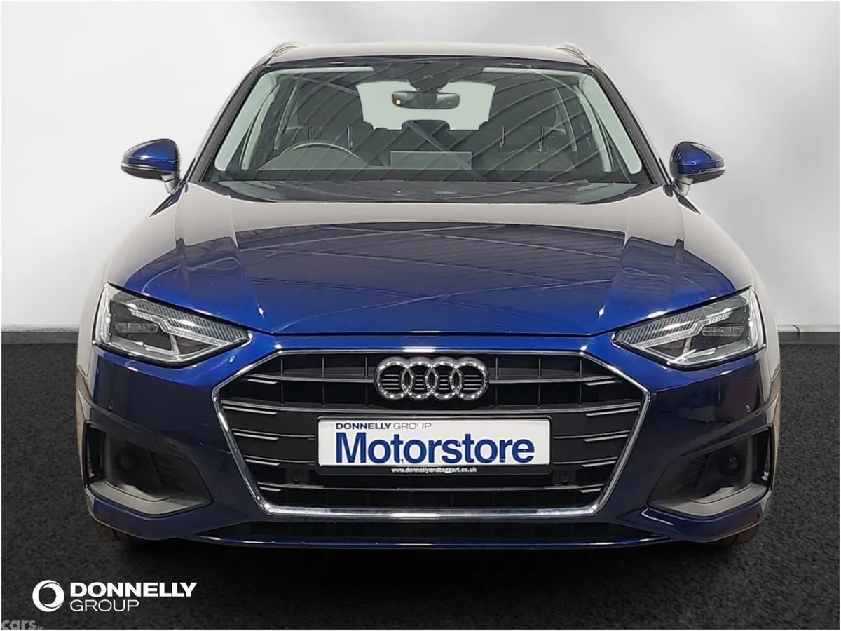 Audi A4 Estate, Diesel, 2023, Blue