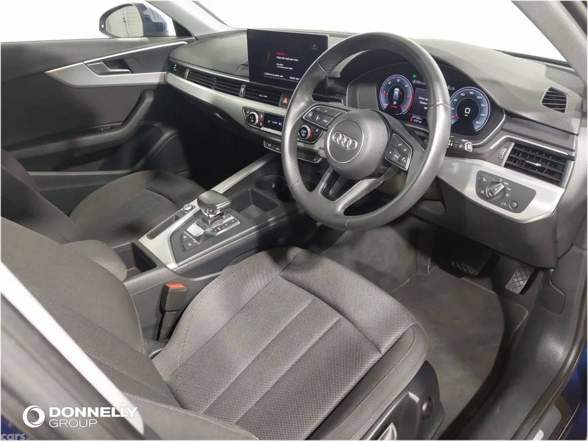Audi A4 Estate, Diesel, 2023, Blue