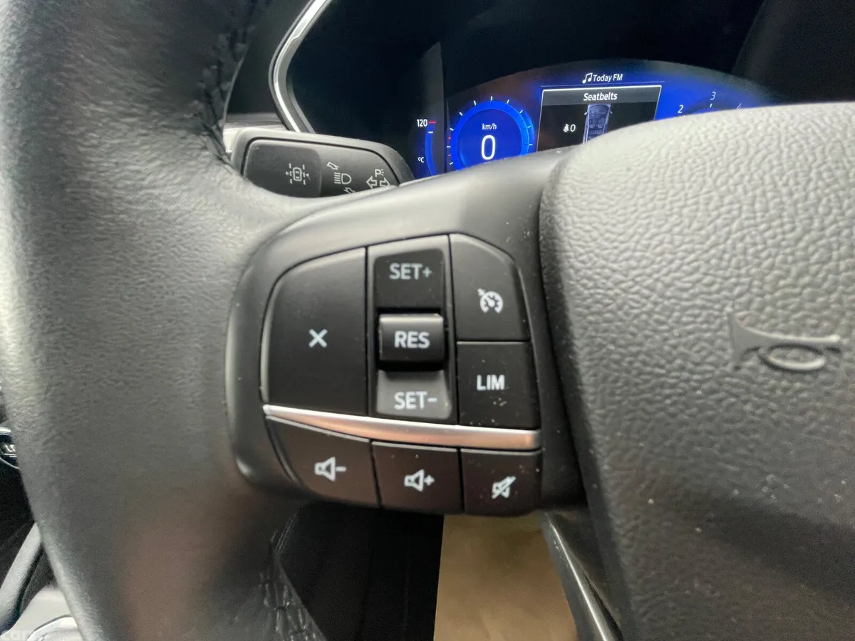 Ford Kuga SUV, Diesel Hybrid, 2021, Blue