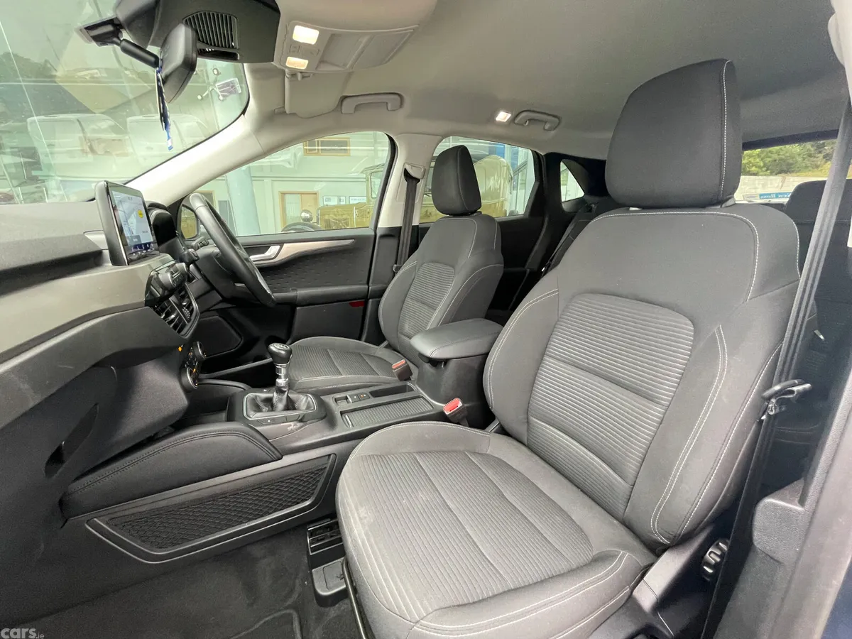 Ford Kuga SUV, Diesel Hybrid, 2021, Blue