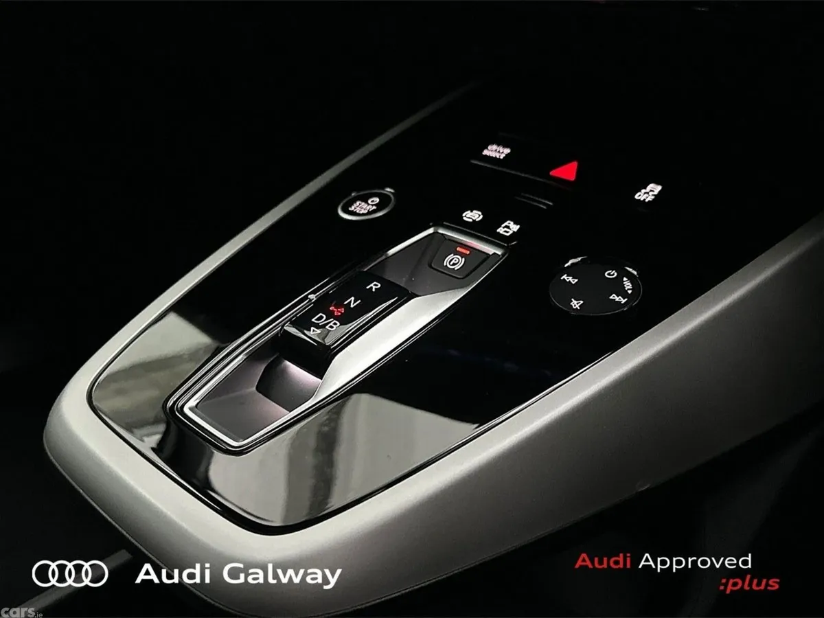 Audi Q4 e-tron SUV, Electric, 2024, Blue