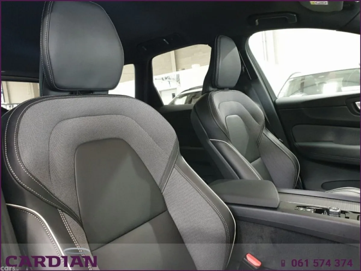Volvo XC60 SUV, Petrol Hybrid, 2026, Black