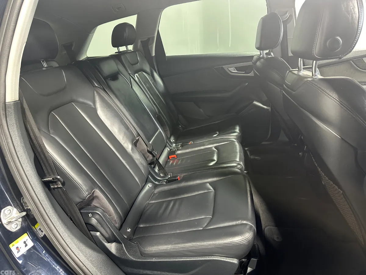 Audi Q7 SUV, Diesel, 2016, Blue