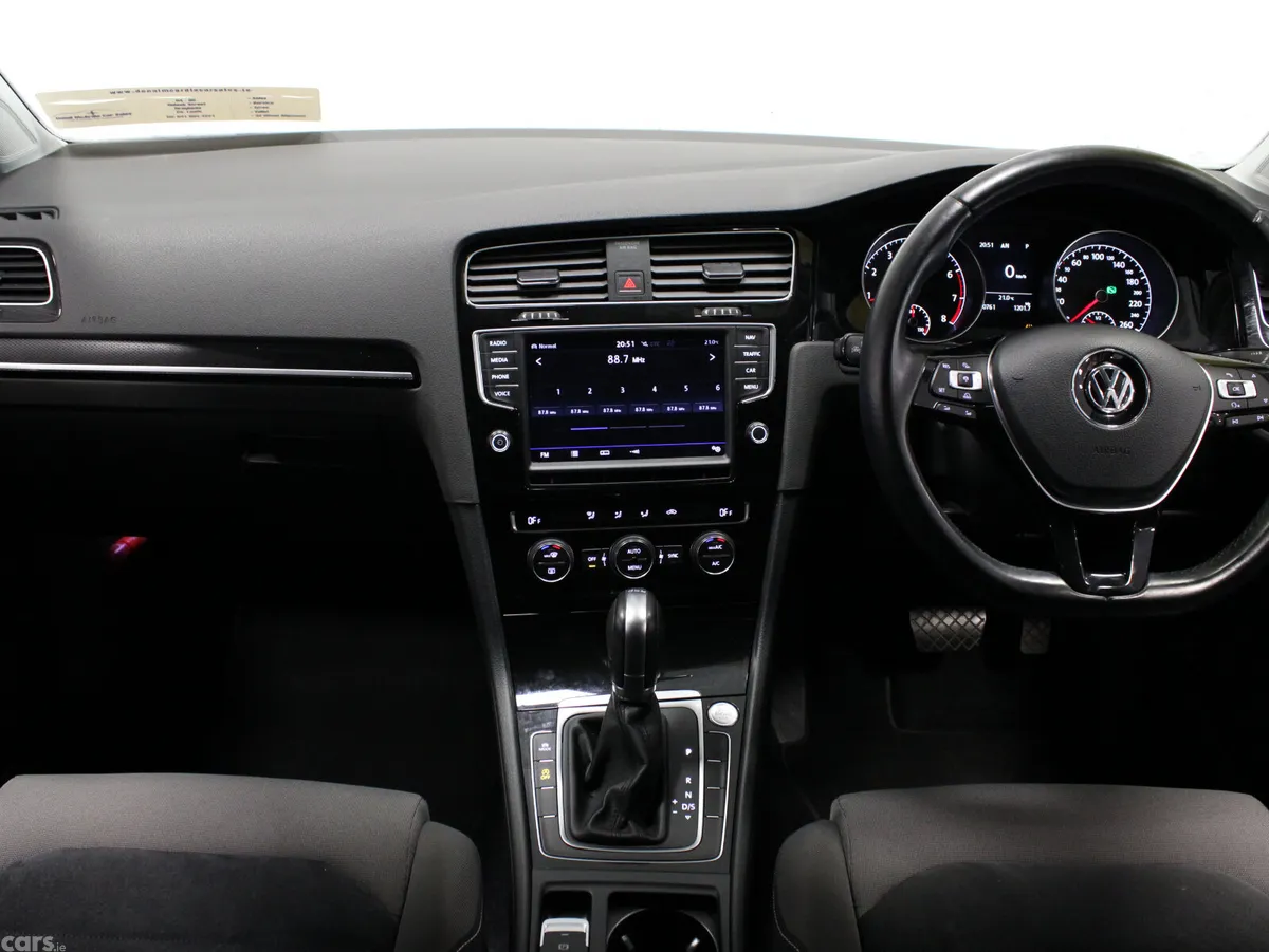 Volkswagen Golf Hatchback, Petrol, 2017, White