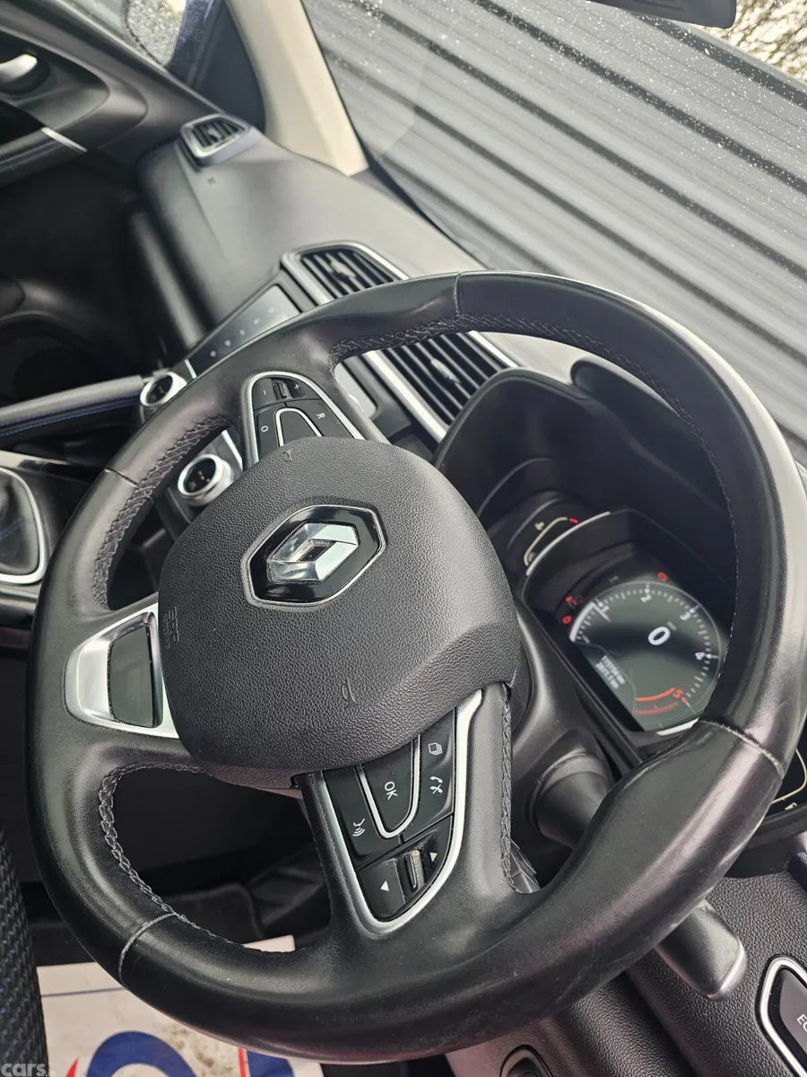 Renault Kadjar SUV, Diesel, 2019, Red