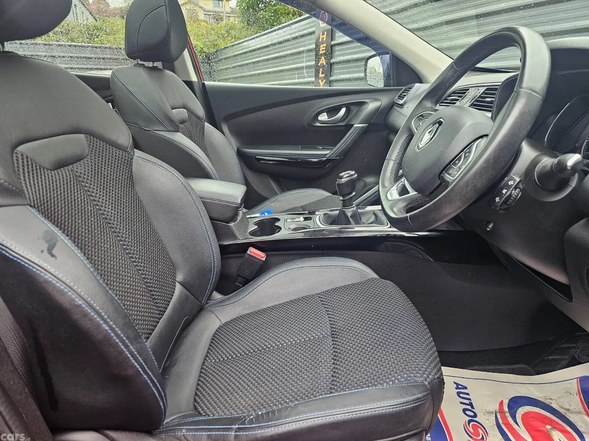 Renault Kadjar SUV, Diesel, 2019, Red