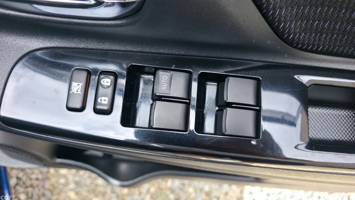 Toyota Vitz Hatchback, Petrol Hybrid, 2018, Blue