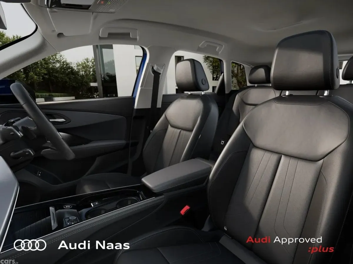 Audi Q3 SUV, Petrol Plug-in Hybrid, 2027, Blue