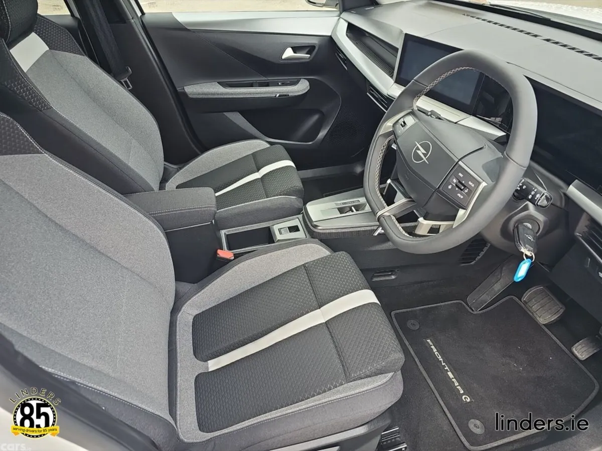 Opel Frontera SUV, Electric, 2026, White