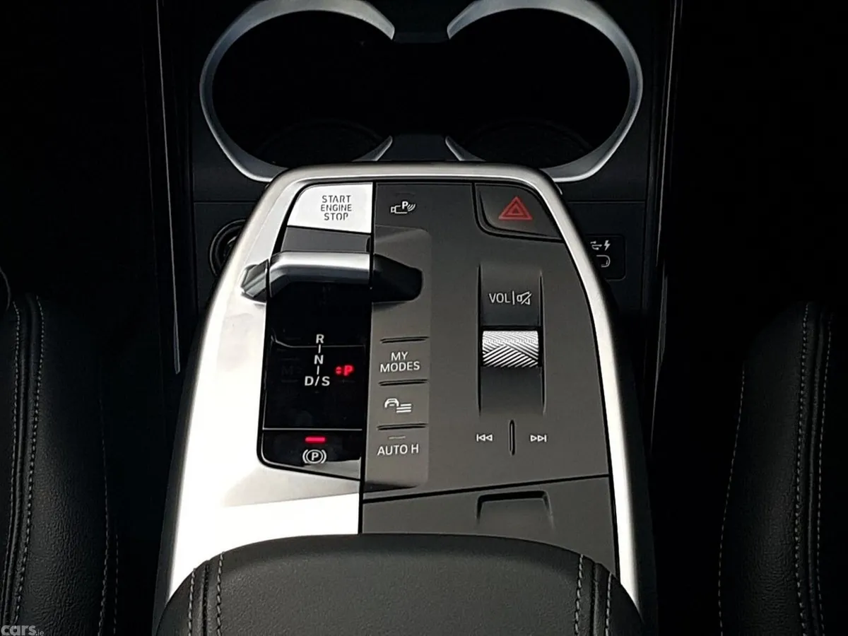BMW X1 SUV, Petrol Plug-in Hybrid, 2023, White