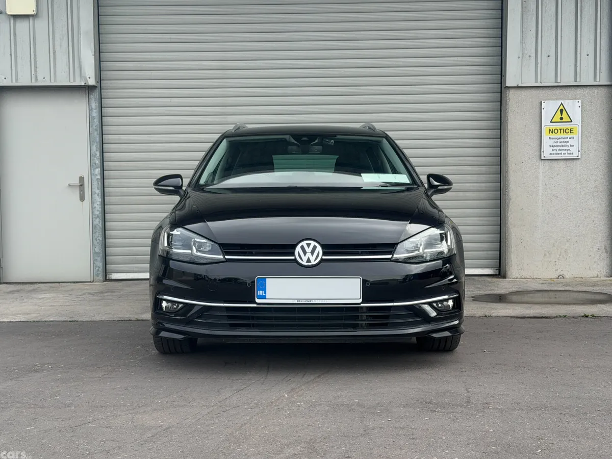 Volkswagen Golf Estate, Petrol, 2021, Black
