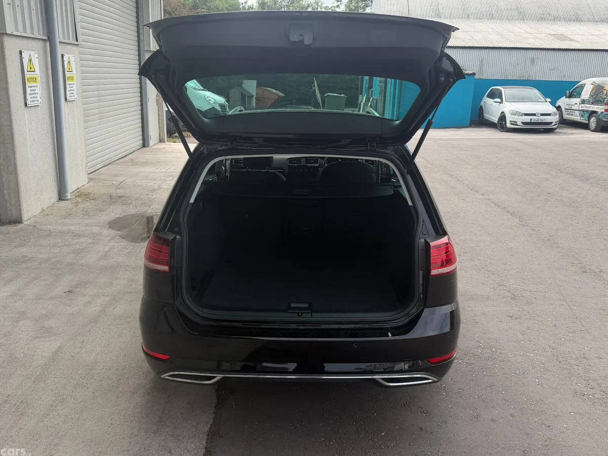 Volkswagen Golf Estate, Petrol, 2021, Black
