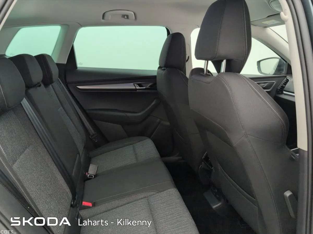 Skoda Karoq SUV, Petrol, 2020, Grey