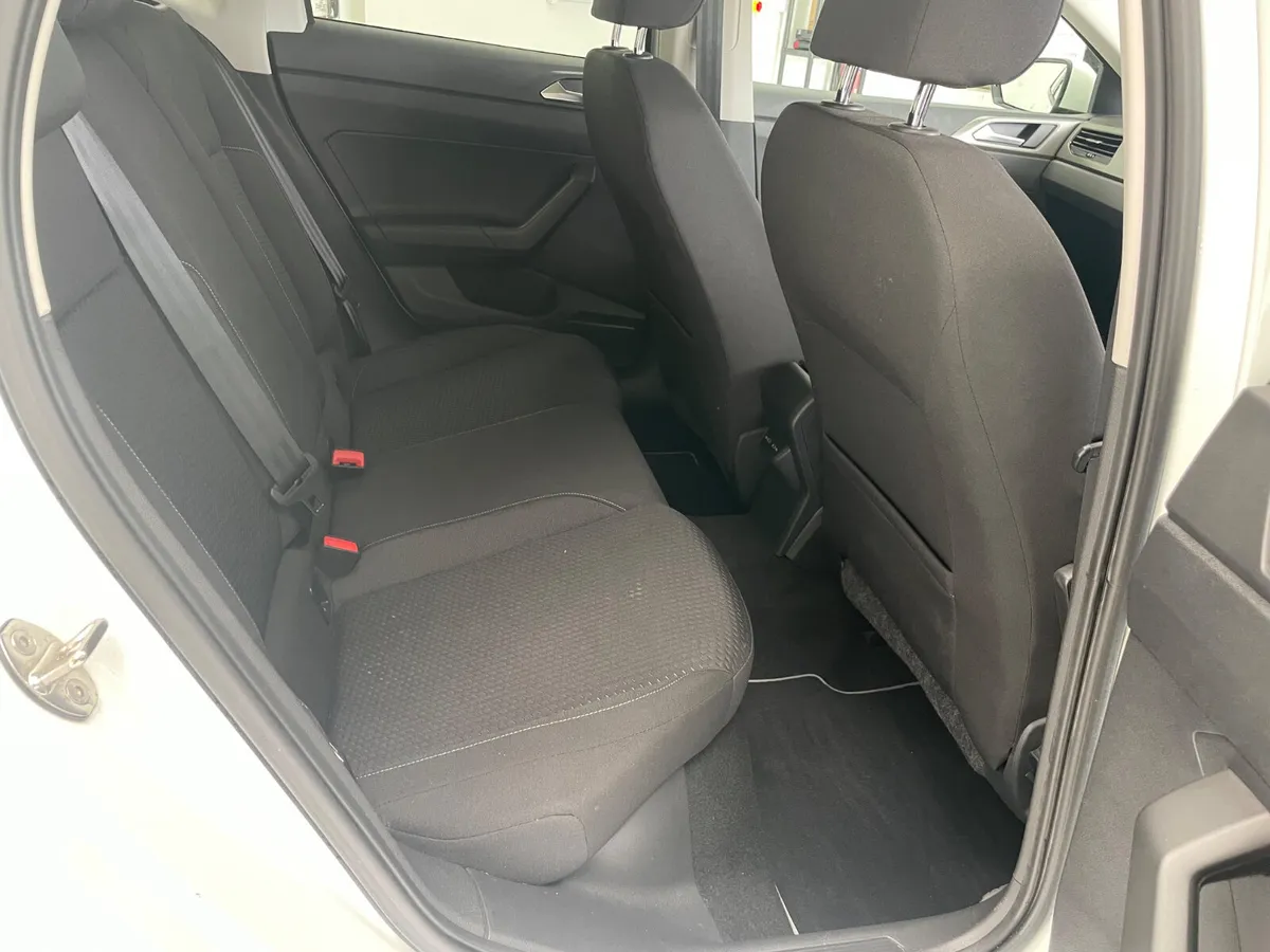 Volkswagen Polo Hatchback, Diesel, 2021, White