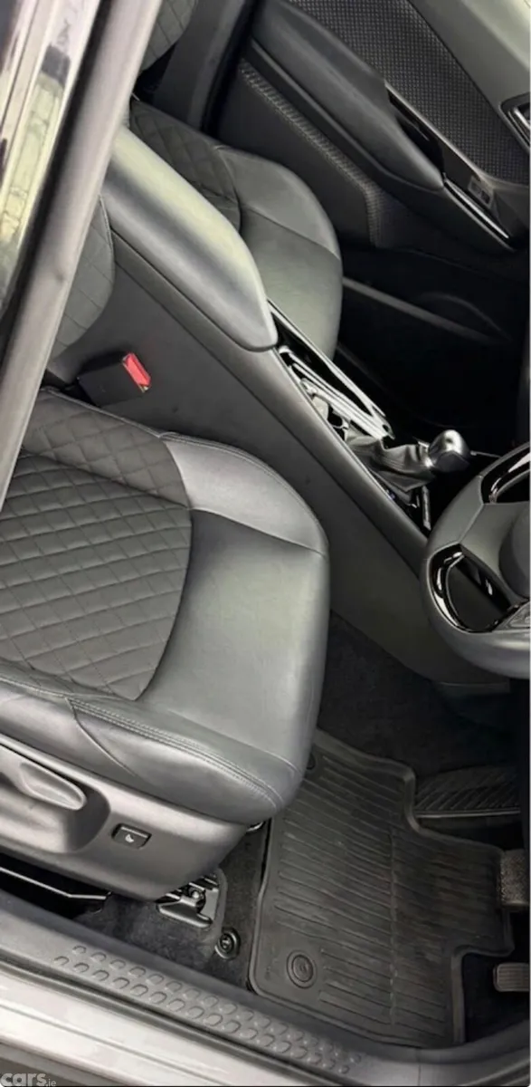 Toyota C-HR SUV, Petrol Hybrid, 2020, Black