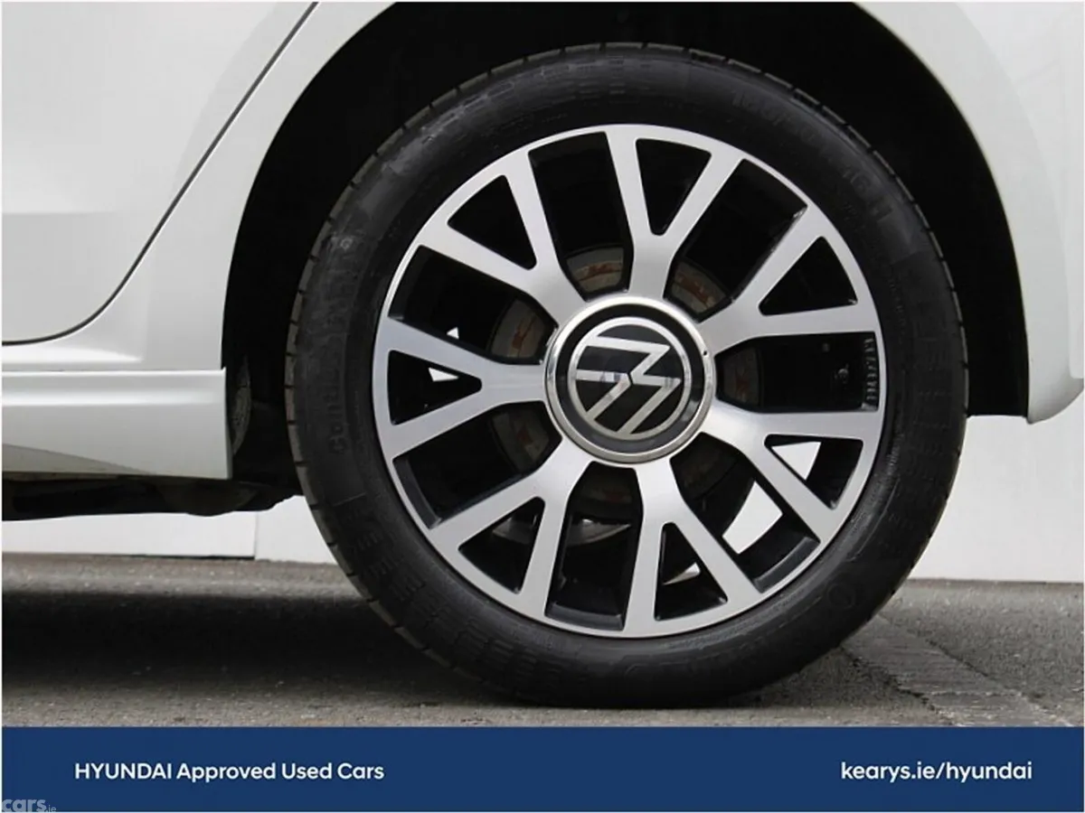 Volkswagen e-up! Hatchback, Electric, 2023, White