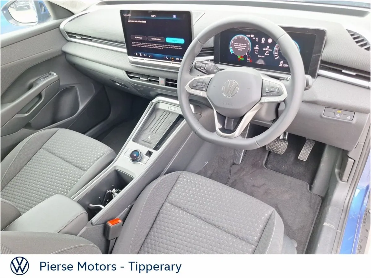 Volkswagen T-Roc SUV, Petrol, 2026, Blue