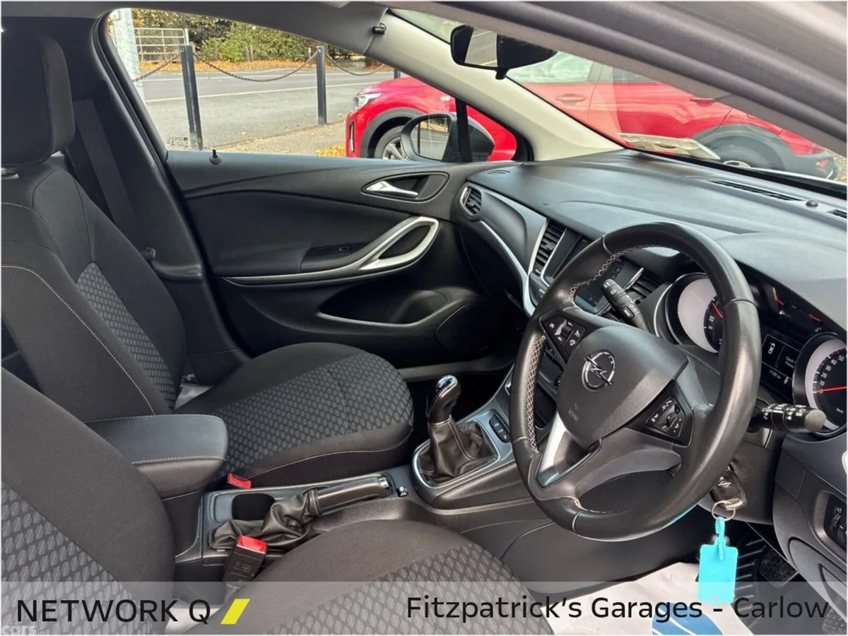 Opel Astra Estate, Diesel, 2022, Grey