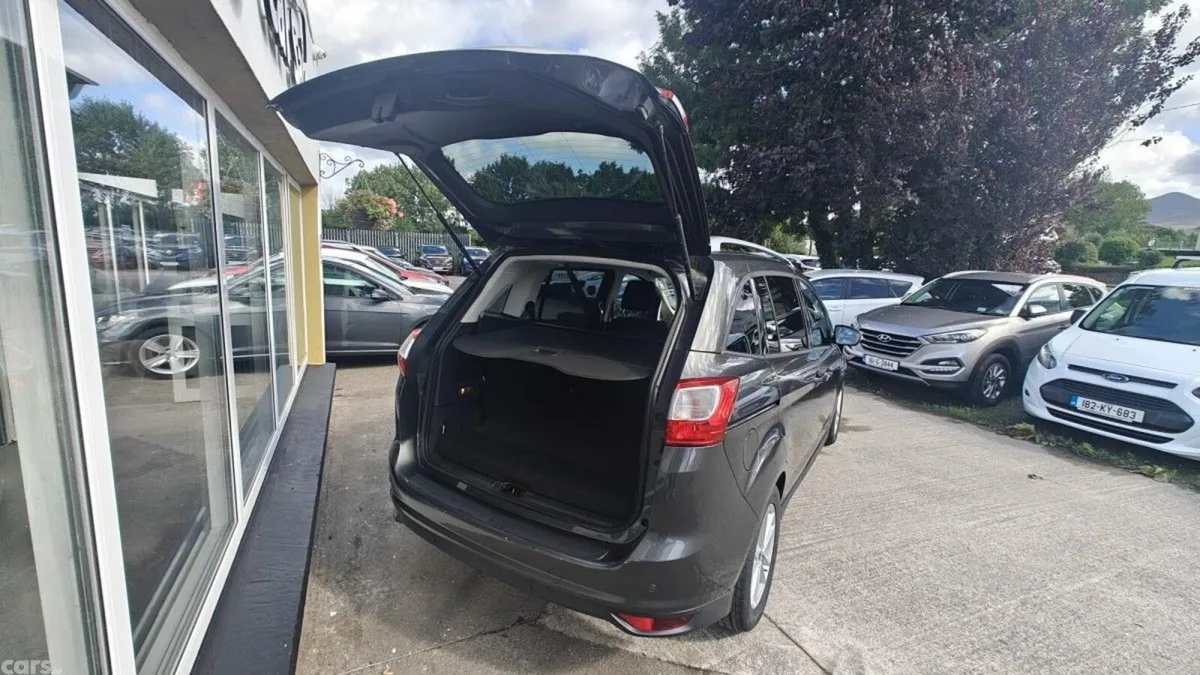 Ford Grand C-Max MPV, Diesel, 2017, Grey