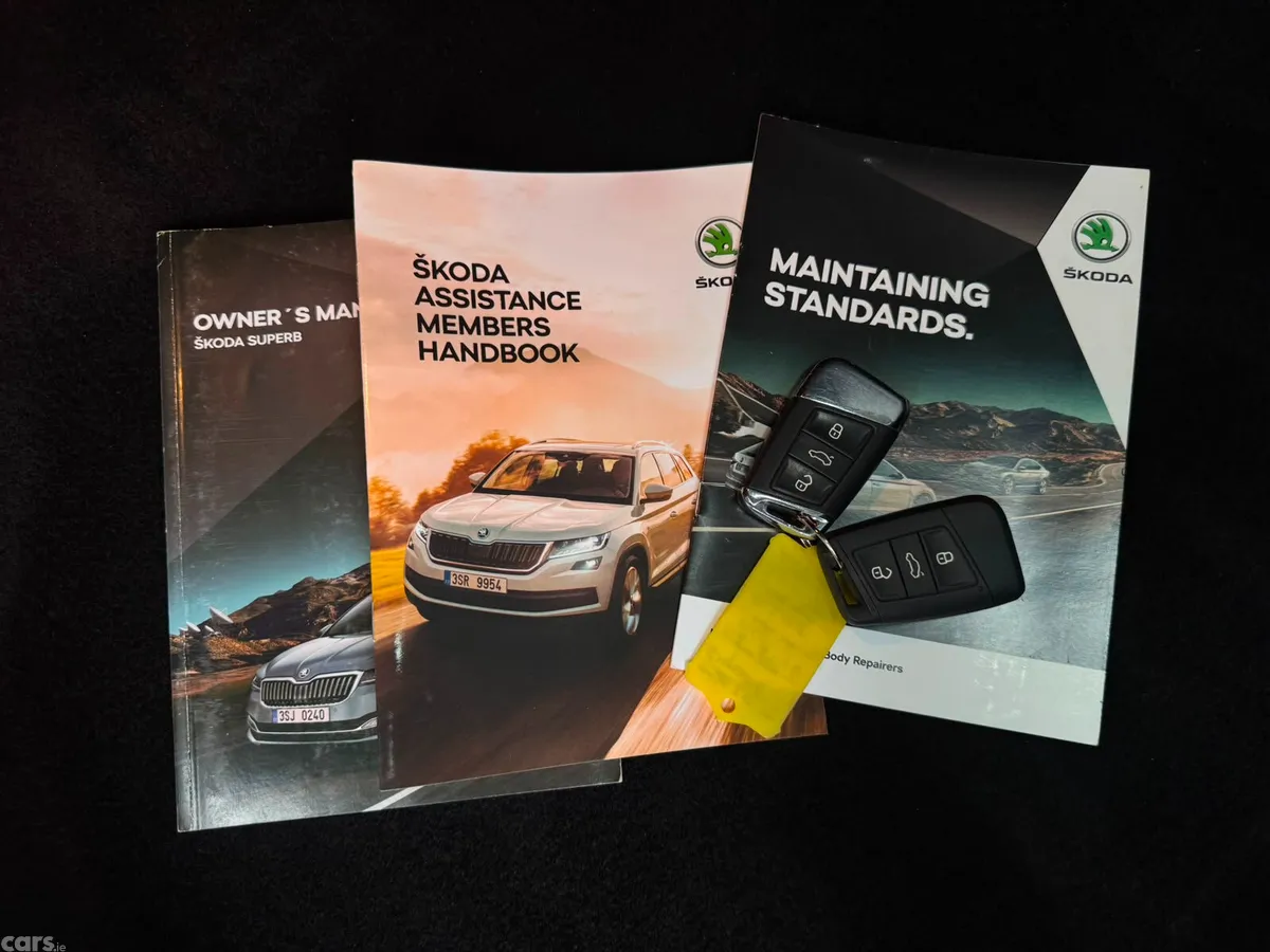Skoda Superb Saloon, Diesel, 2020, Grey