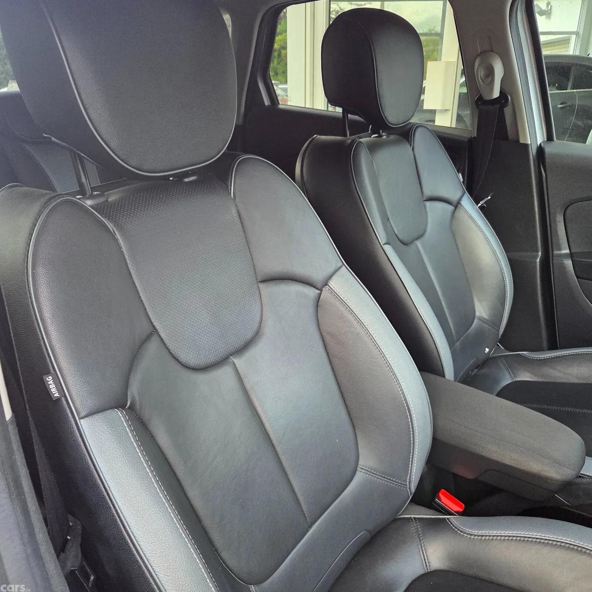 Renault Captur Hatchback, Petrol, 2017, Grey