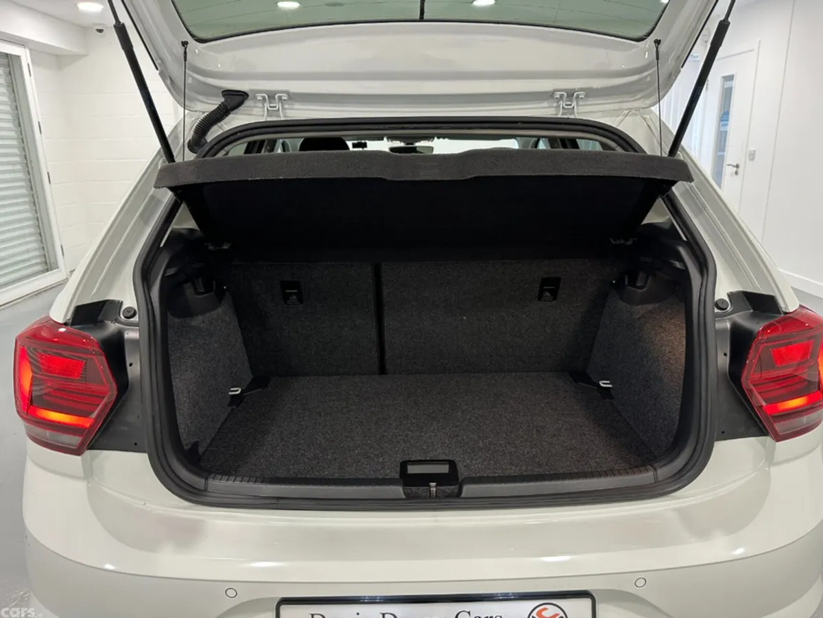 Volkswagen Polo Hatchback, Petrol, 2020, White