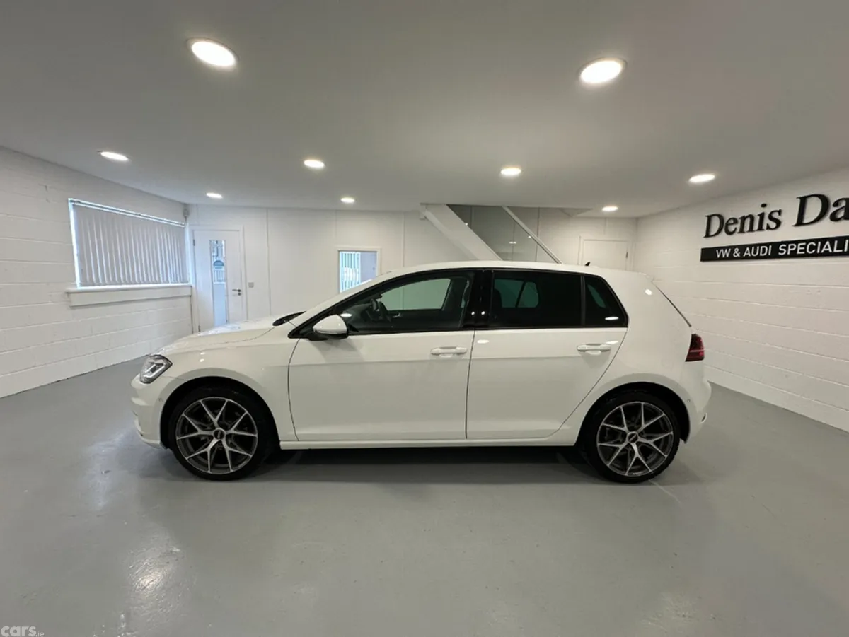 Volkswagen Golf Hatchback, Petrol, 2020, White