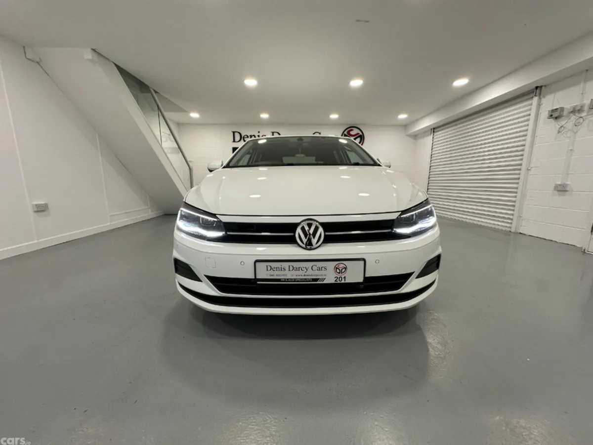 Volkswagen Polo Hatchback, Petrol, 2020, White