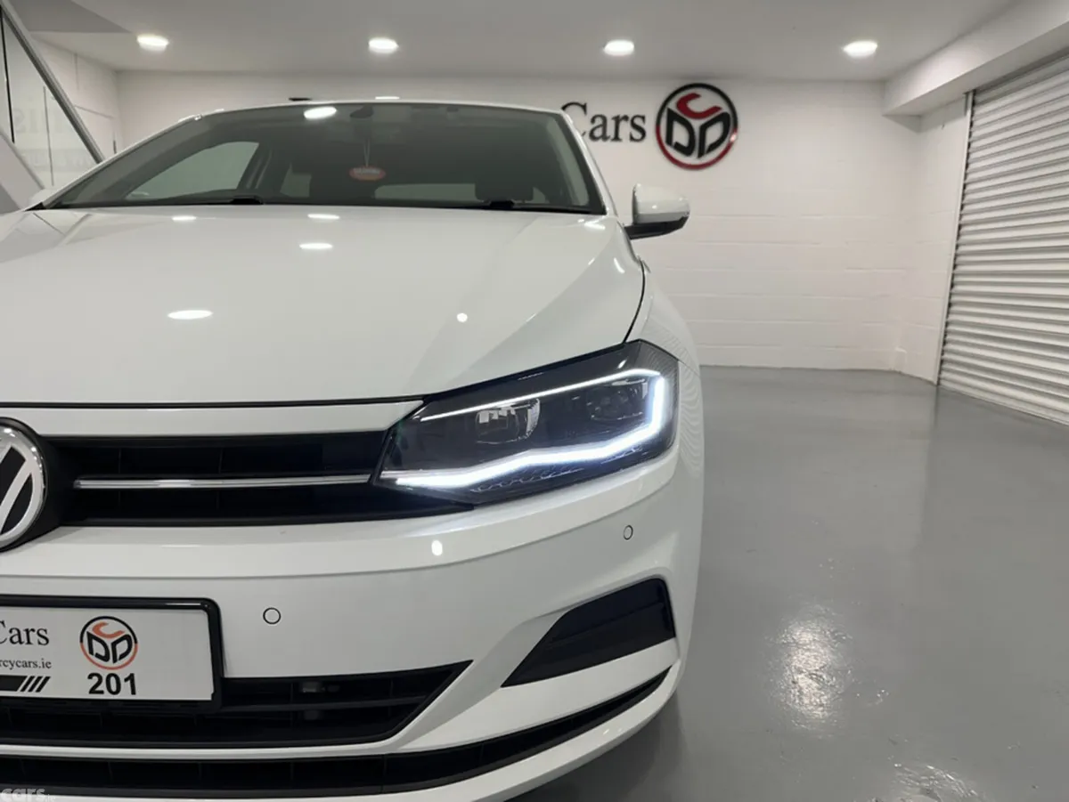 Volkswagen Polo Hatchback, Petrol, 2020, White
