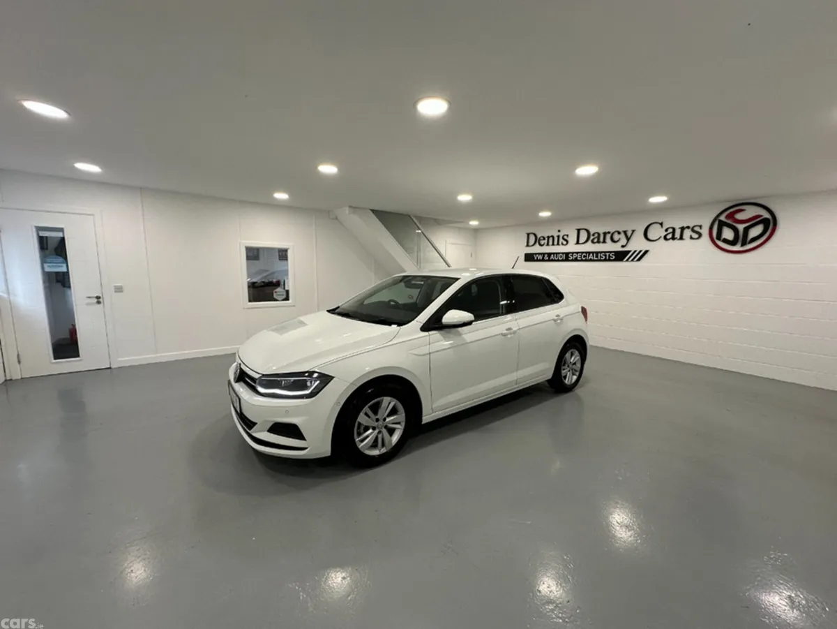 Volkswagen Polo Hatchback, Petrol, 2020, White