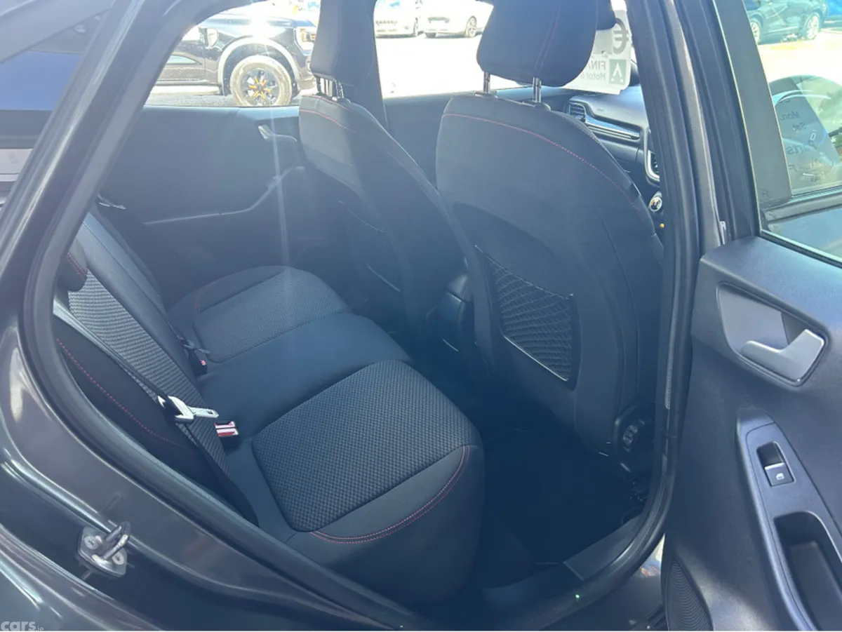 Ford Puma MPV, Petrol Hybrid, 2023, Grey