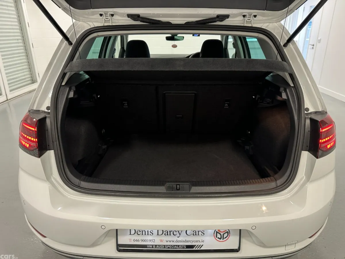 Volkswagen Golf Hatchback, Petrol, 2020, White