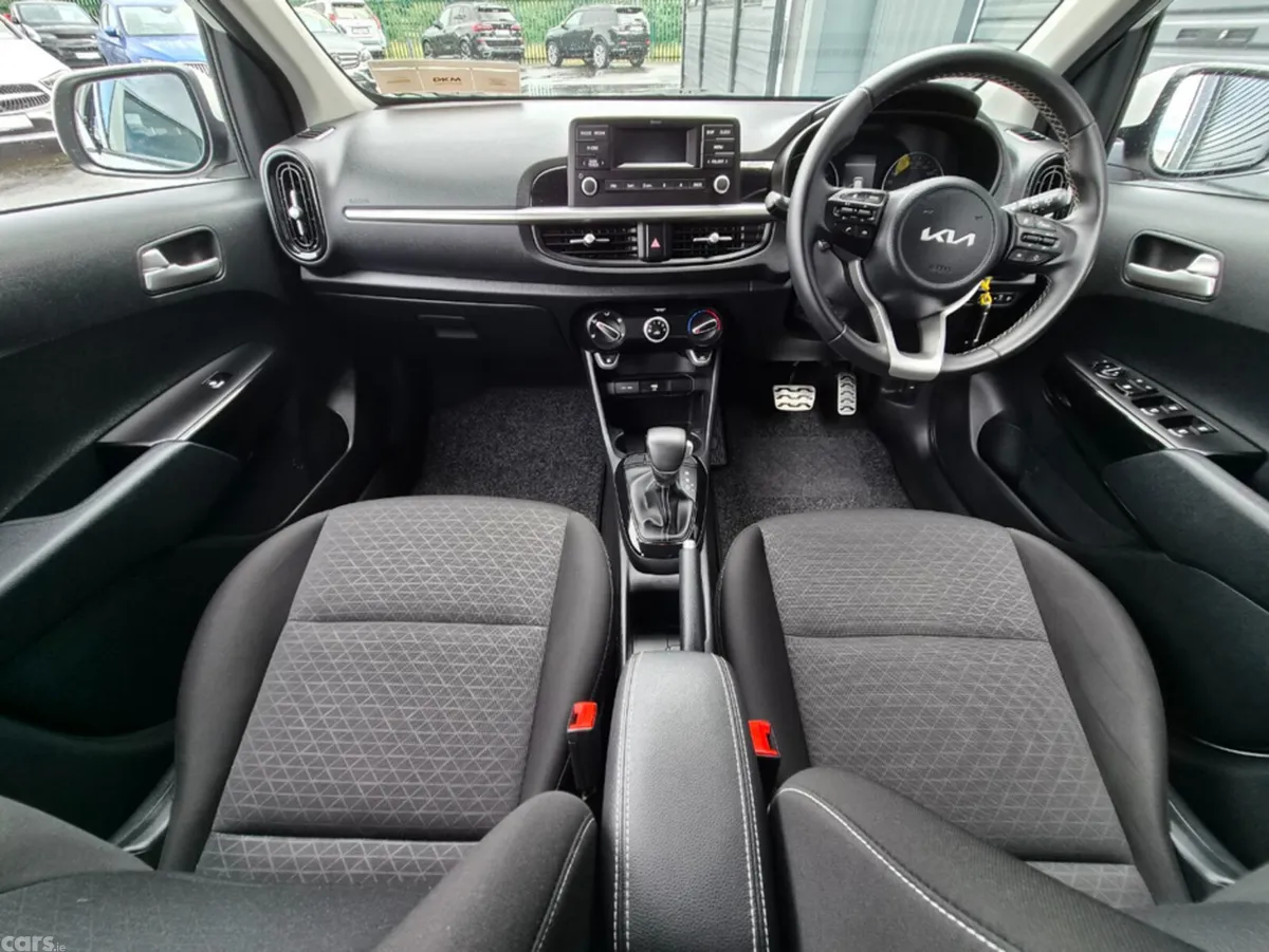 Kia Picanto Hatchback, Petrol, 2022, White