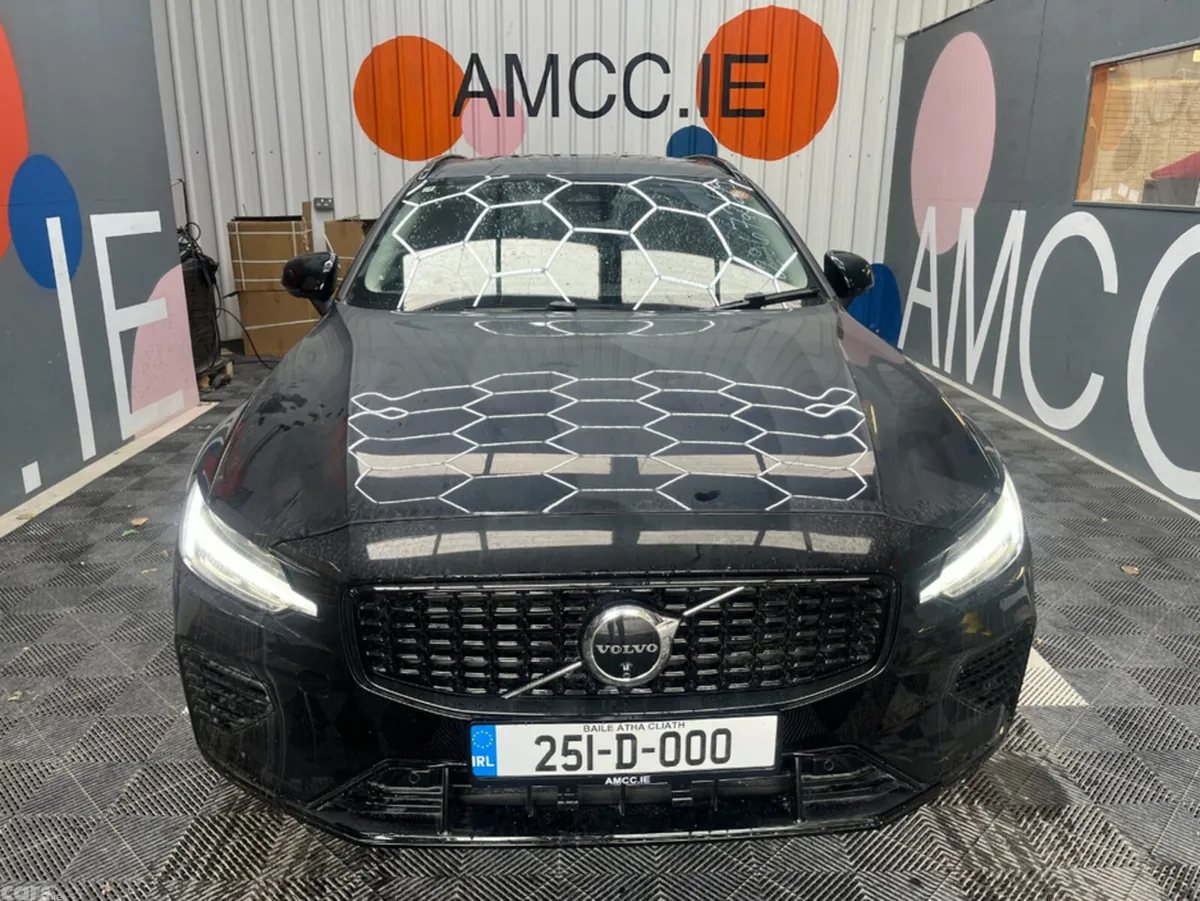 Volvo V60 Estate, Petrol Hybrid, 2025, Black