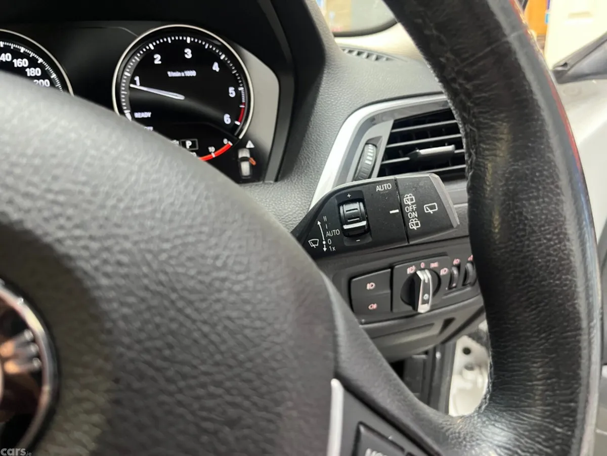 BMW 1-Series Hatchback, Diesel, 2019, White