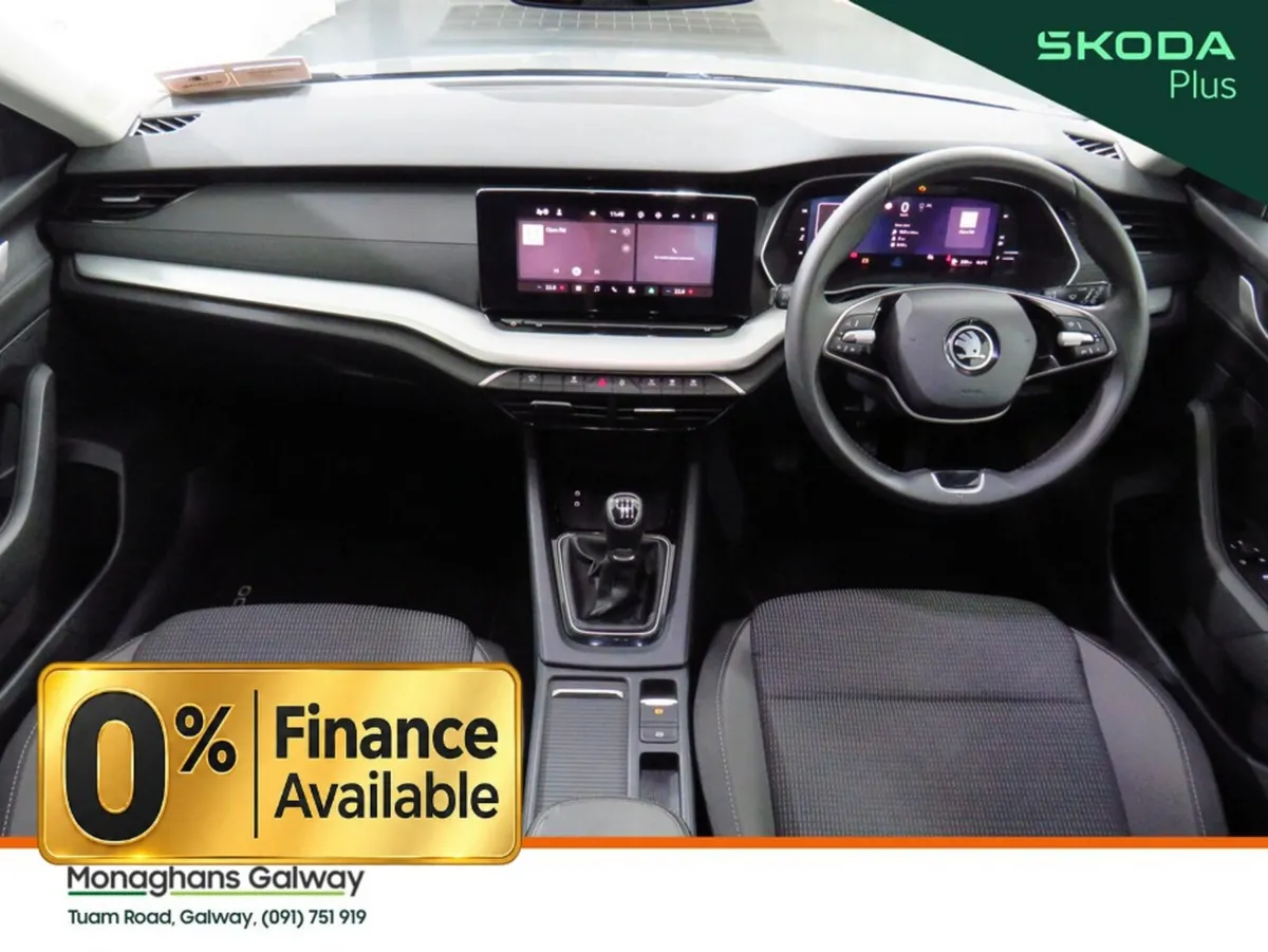 Skoda Octavia Hatchback, Diesel, 2024, Grey