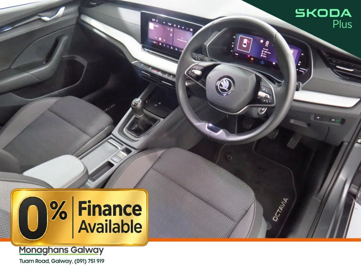 Skoda Octavia Hatchback, Diesel, 2024, Grey