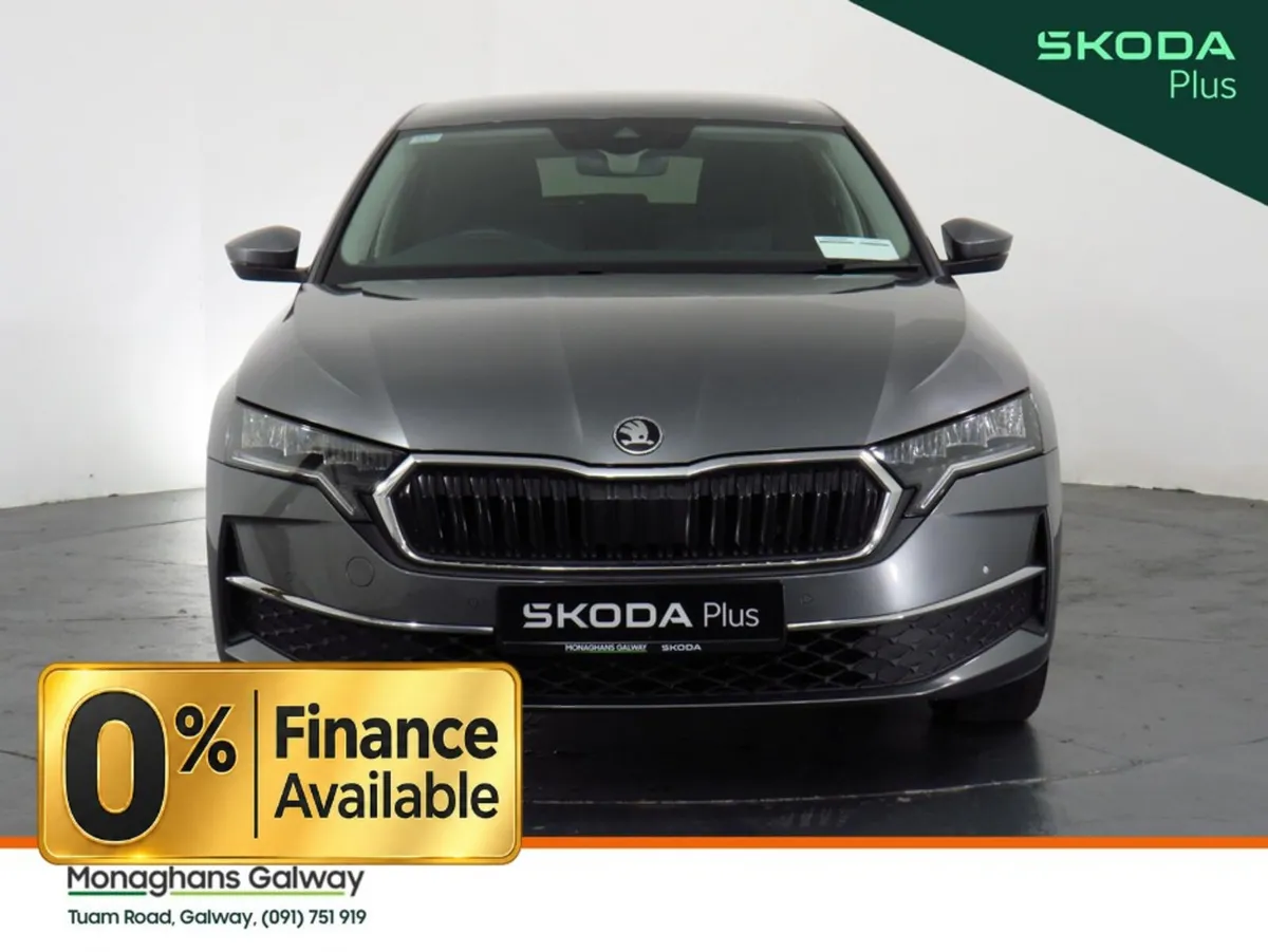 Skoda Octavia Hatchback, Diesel, 2024, Grey