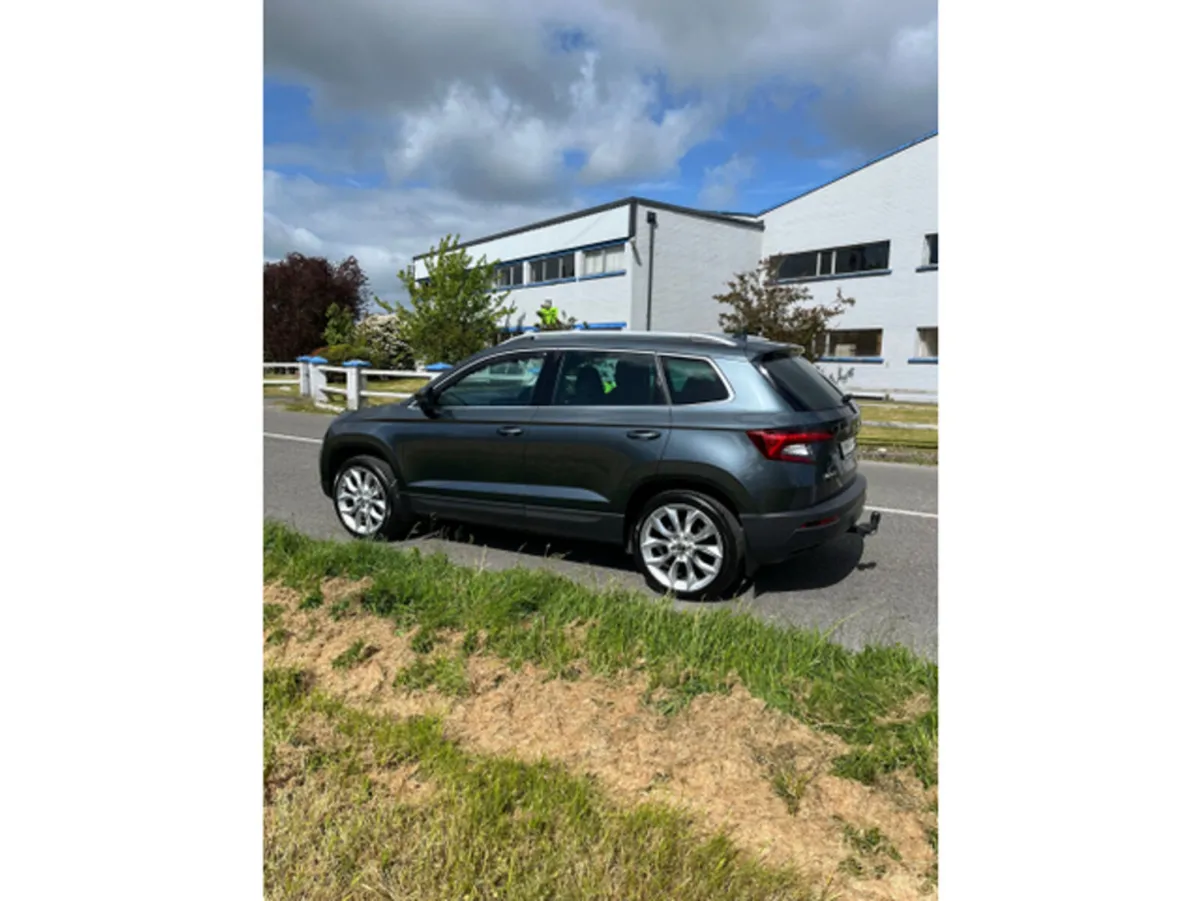 Skoda Karoq Estate, Diesel, 2021, Grey