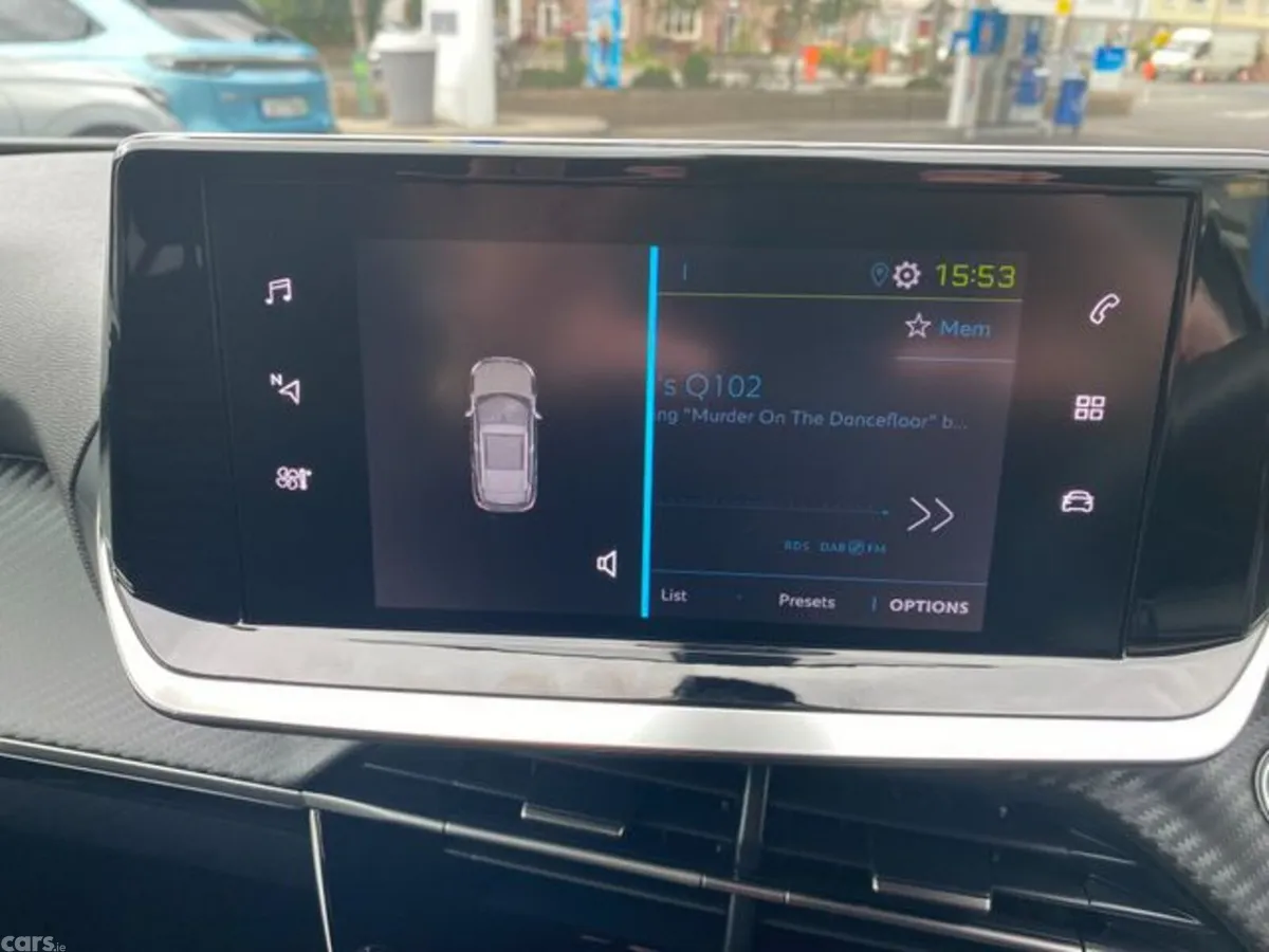 Peugeot 2008 Hatchback, Electric, 2023, Grey