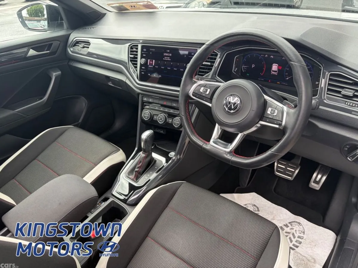 Volkswagen T-Roc Estate, Petrol, 2020, White