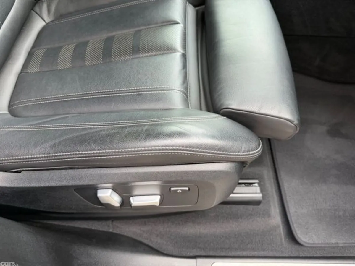 BMW X5 SUV, Petrol Plug-in Hybrid, 2022, Grey