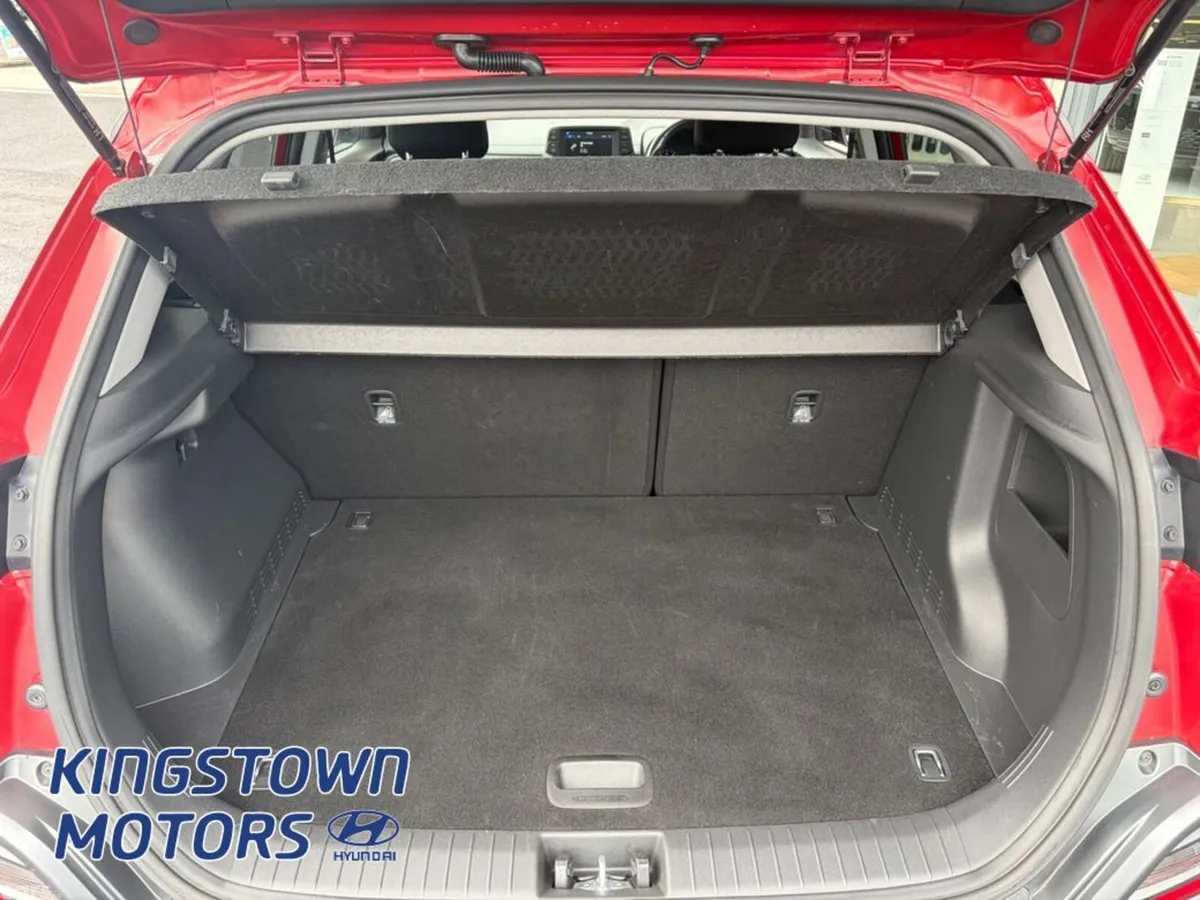 Hyundai KONA MPV, Petrol, 2019, Red