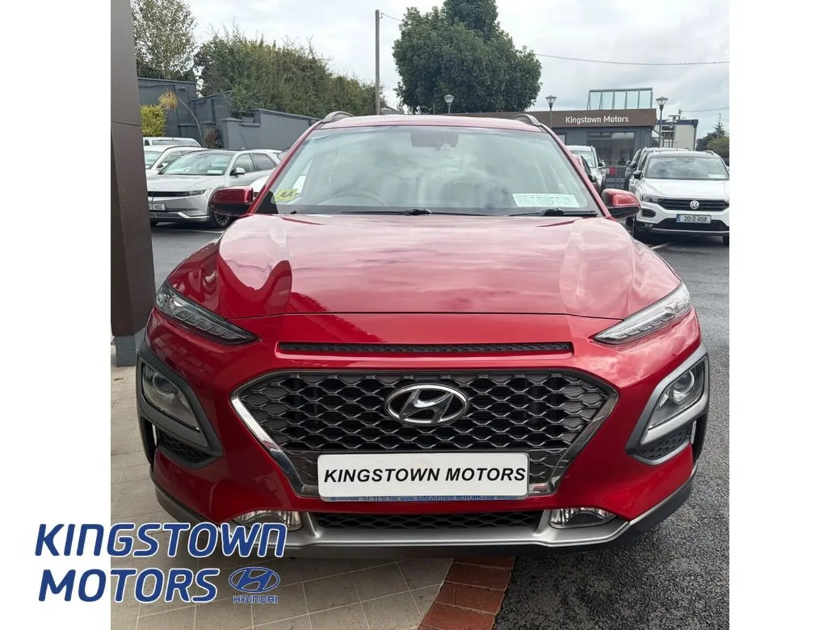 Hyundai KONA MPV, Petrol, 2019, Red