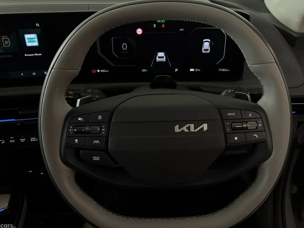 Kia EV6 MPV, Electric, 2025, Grey