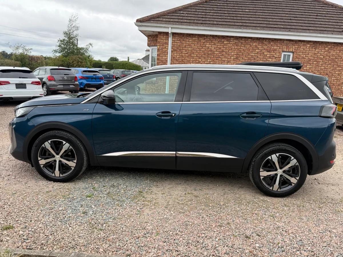 Peugeot 5008 SUV, Diesel, 2021, Blue