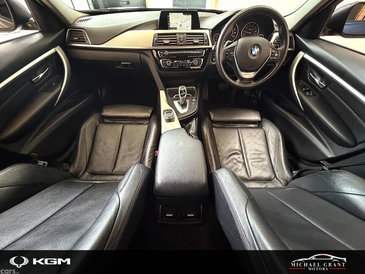 BMW 3-Series Saloon, Petrol, 2018, Blue