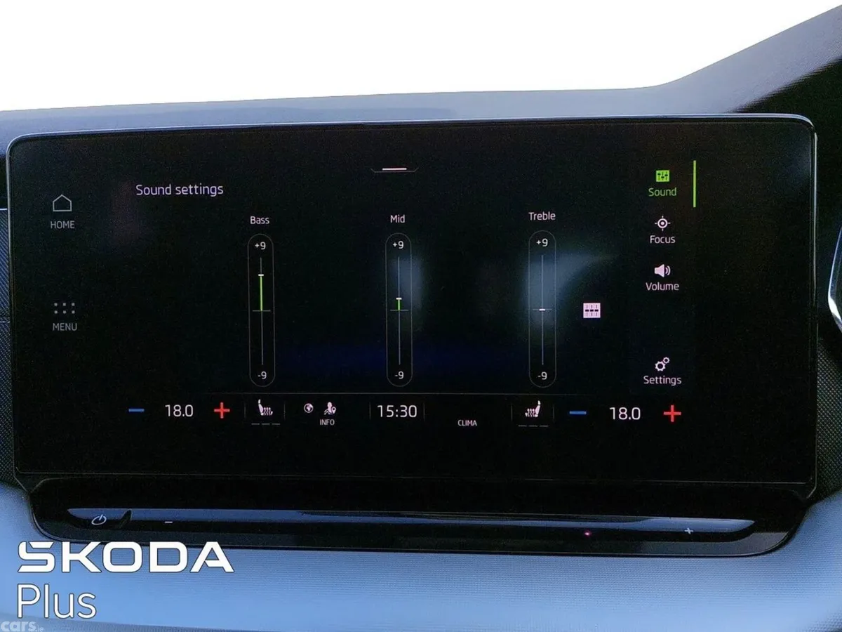 Skoda Octavia Saloon, Diesel, 2024, Black
